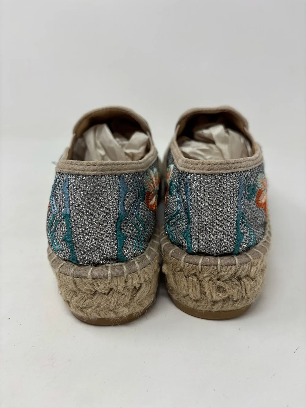 NWOT JOHNNY WAS ELYSIA METALLIC FLORAL EMBROIDERED PLATFORM ESPADRILLES SIZE 40